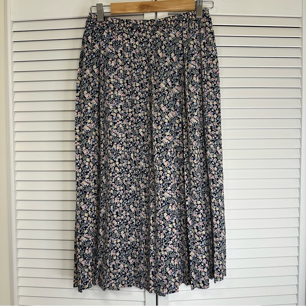 Vintage Navy Floral A-Line Skirt Y2K Cottagecore GardenTea Party Coastal Grandma
